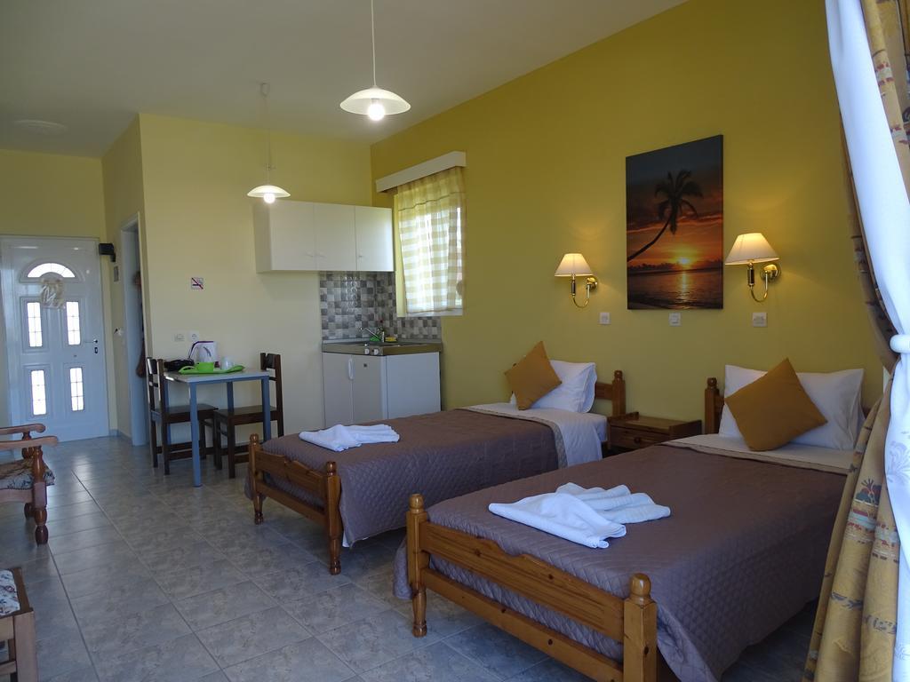 Alexia Apartments & Studios Kremastí Eksteriør billede